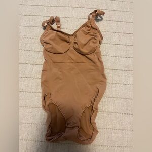 Skims Bodysuit